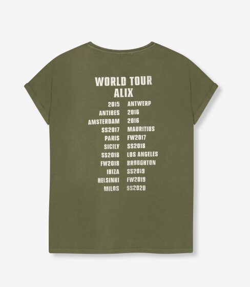 alix page tour merch