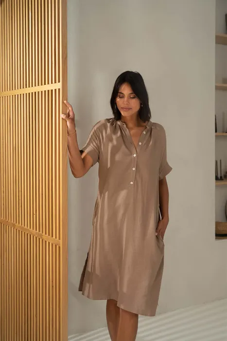 Zusss kaftan jurk linnenlook Lichtbruin Siezz