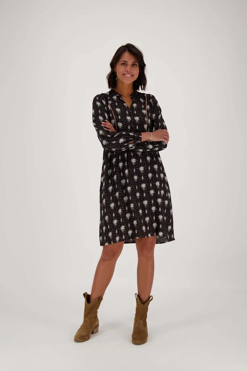 Zusss Limited jurk met bloemenprint Zwart